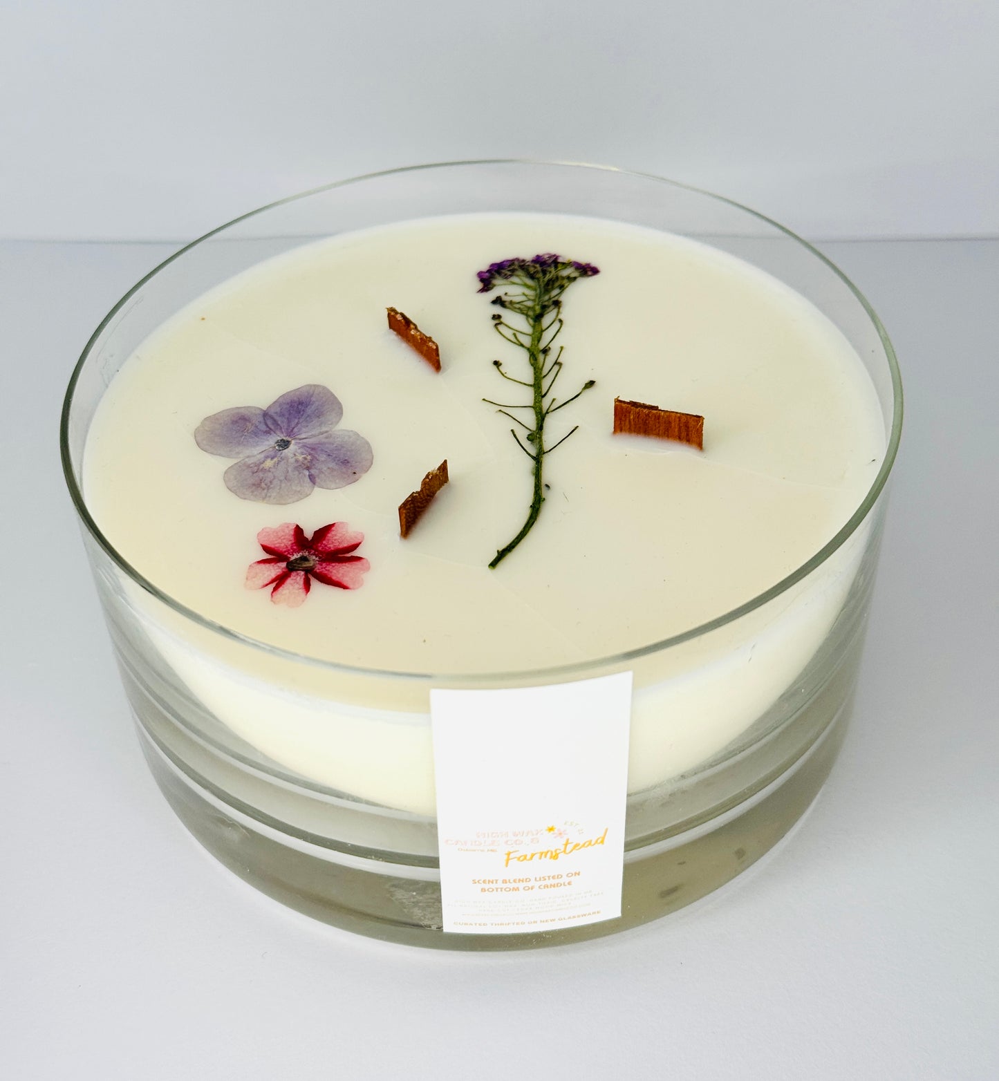 Thrifted glassware candle - Osmanthus & Night rose